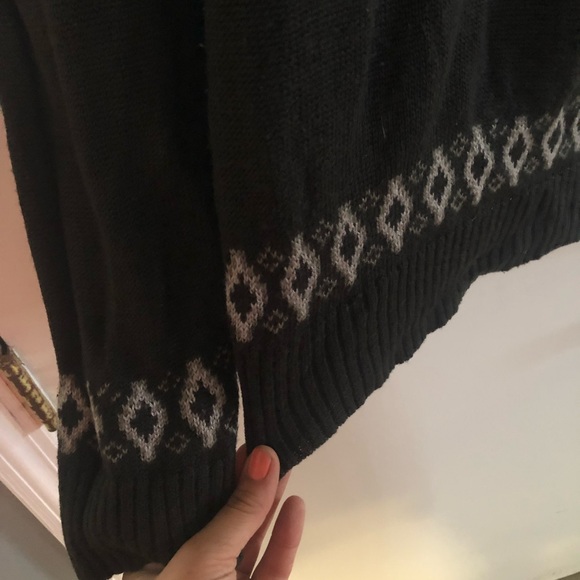 Forever21 blue & gray argyle patterned sweater - Picture 3 of 4